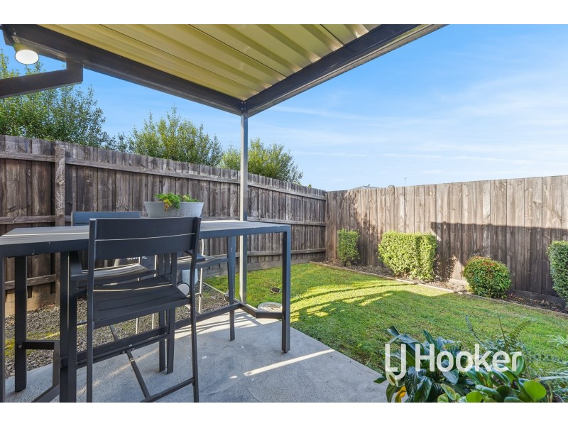 64 Mulcahy Road, Pakenham VIC 3810