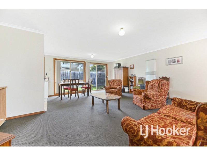 12B Kingston Avenue, Pakenham VIC 3810