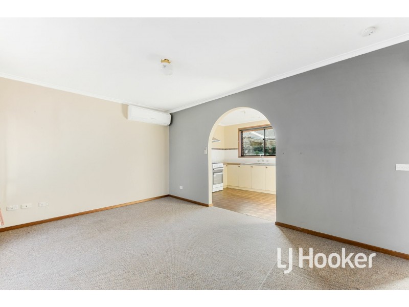 3/11 Acacia Court, Pakenham VIC 3810
