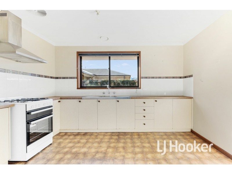 3/11 Acacia Court, Pakenham VIC 3810