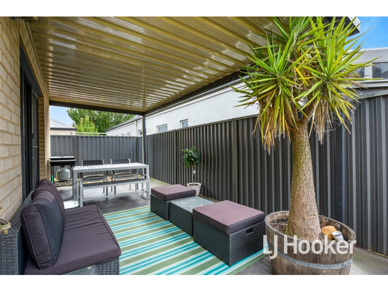 3 Pyrus Court, Pakenham VIC 3810