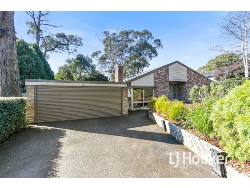 9 Steane Street, Cockatoo VIC 3781