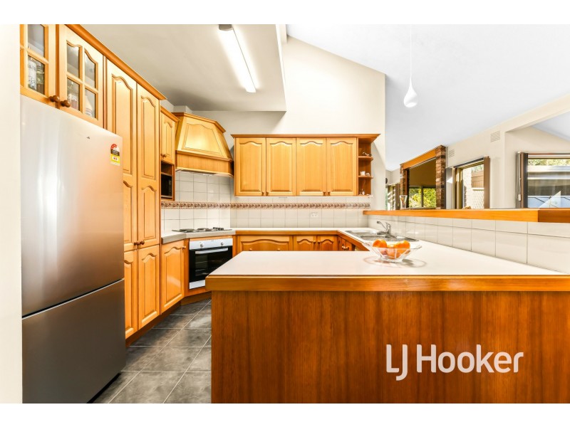 9 Steane Street, Cockatoo VIC 3781