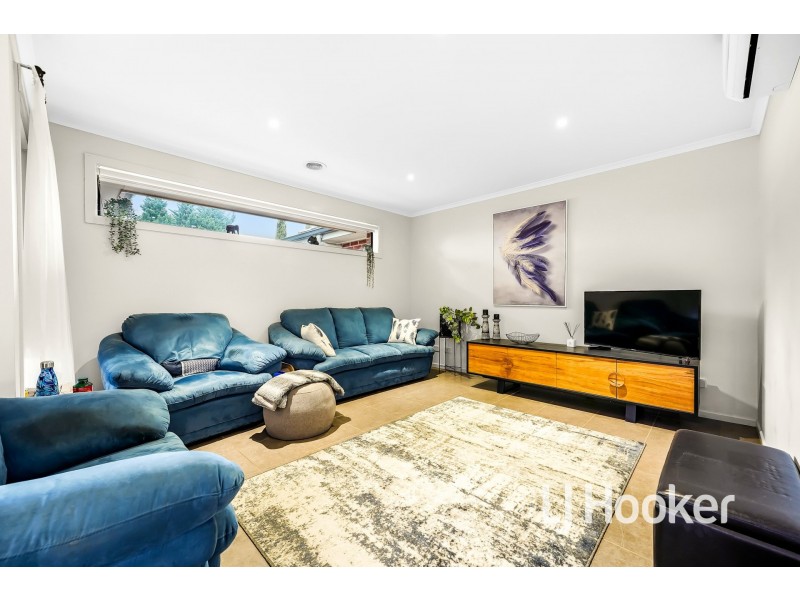 2/14 Hair Court, Beaconsfield VIC 3807