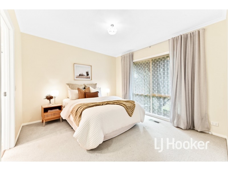 5 Kinross Court, Pakenham VIC 3810