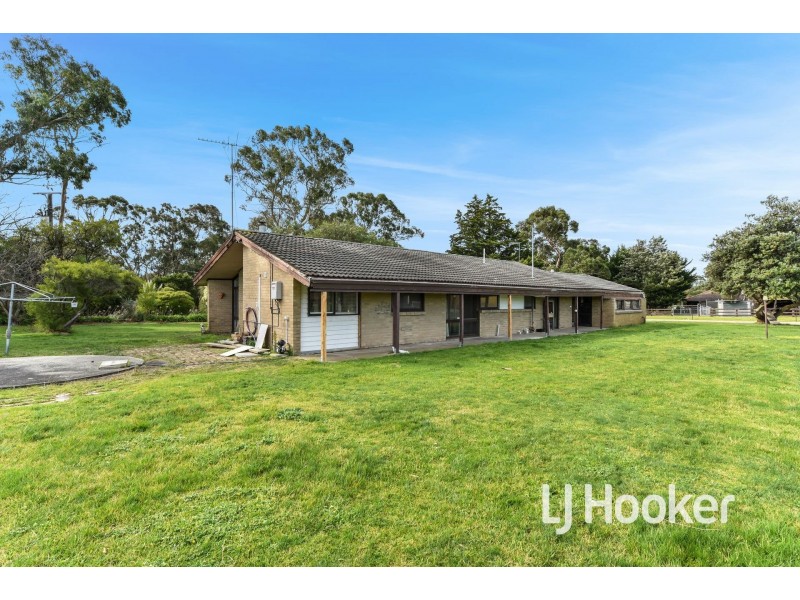 234 McDonalds Track, Lang Lang VIC 3984