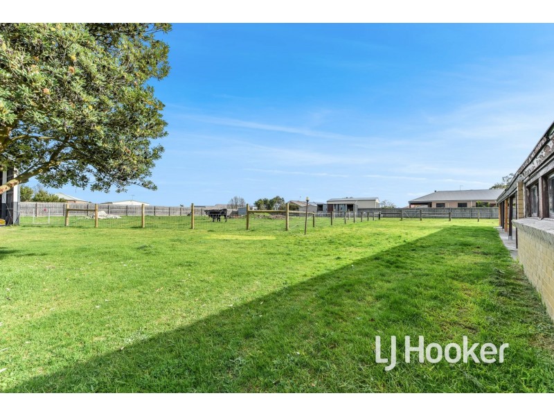 234 McDonalds Track, Lang Lang VIC 3984