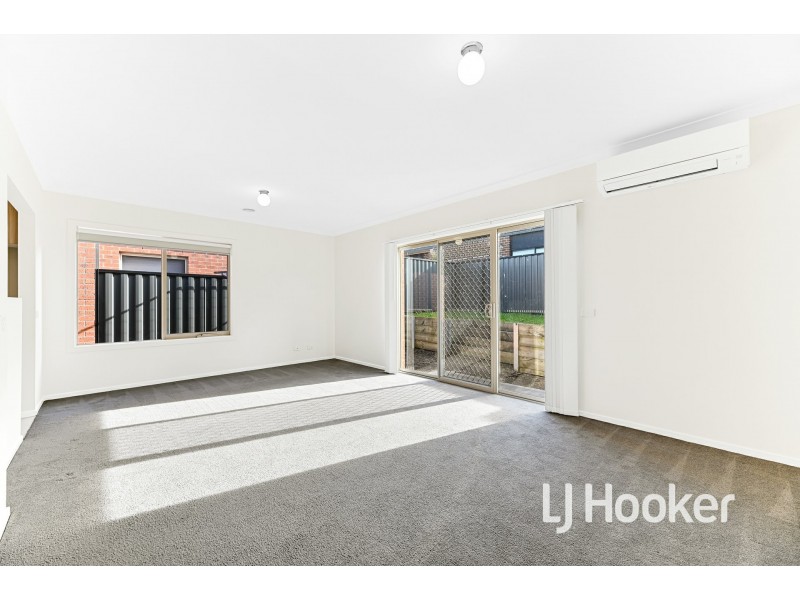3 Havana Parade, Pakenham VIC 3810
