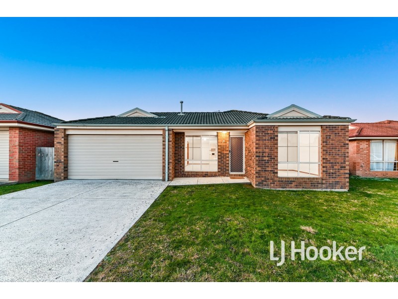 5 Rossi Close, Pakenham VIC 3810