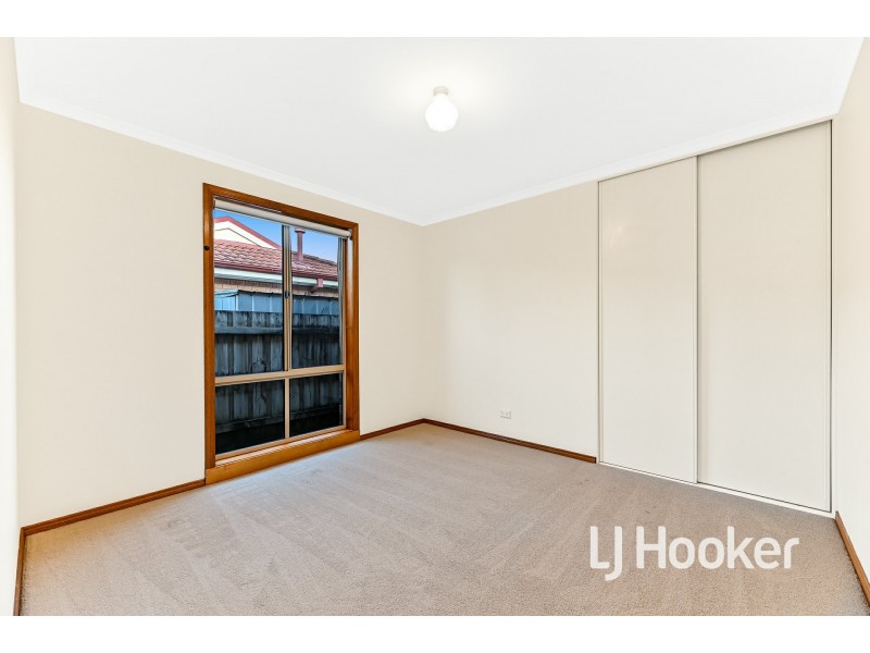 5 Rossi Close, Pakenham VIC 3810