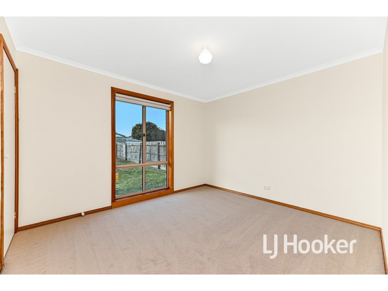 5 Rossi Close, Pakenham VIC 3810