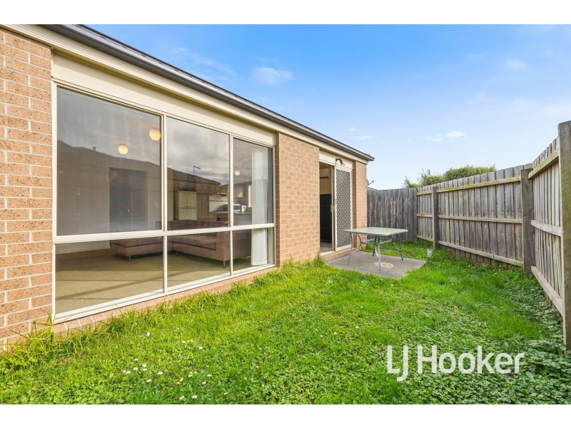 29 Shakespeare Court, Drouin VIC 3818