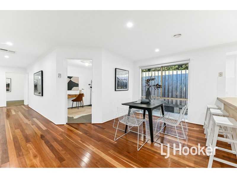 10 Pinewood Crescent, Berwick VIC 3806