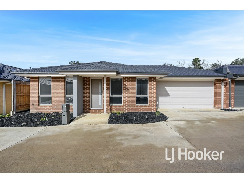 9 Davinci Street, Pakenham VIC 3810