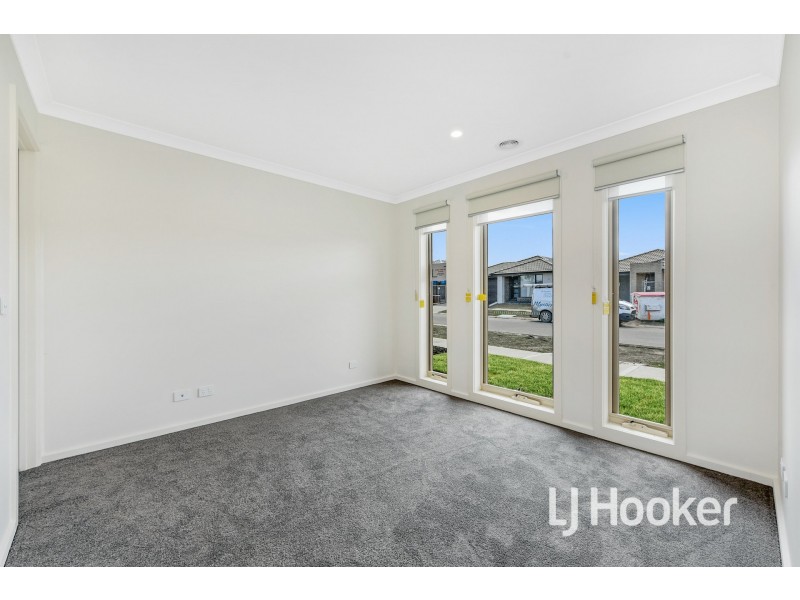 163 Mary Street, Officer VIC 3809