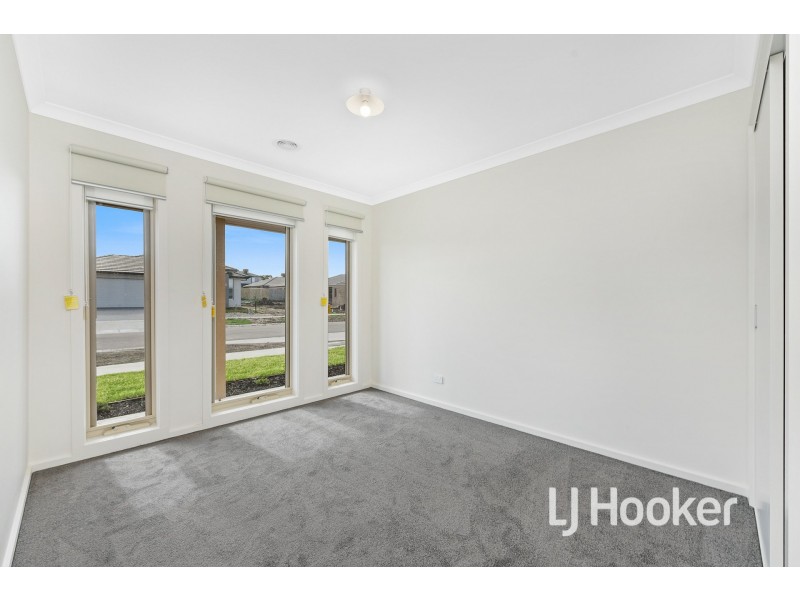 163 Mary Street, Officer VIC 3809