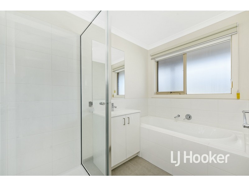 163 Mary Street, Officer VIC 3809