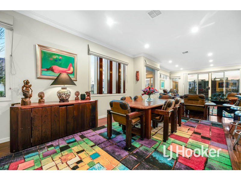 1/16-20 Cormorant Parade, Pakenham VIC 3810