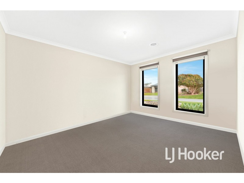 24 Rodeo Drive, Lang Lang VIC 3984