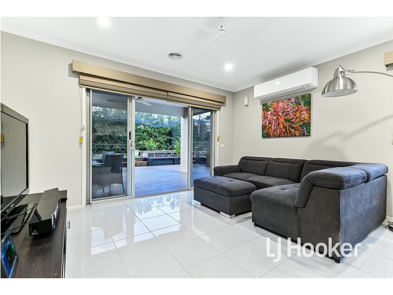 12 Violet Street, Bunyip VIC 3815