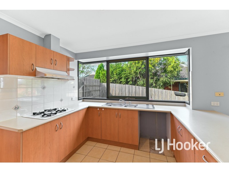 13 Breyleigh Drive, Pakenham VIC 3810