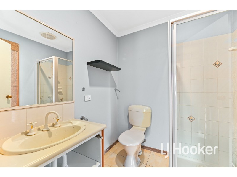 13 Breyleigh Drive, Pakenham VIC 3810