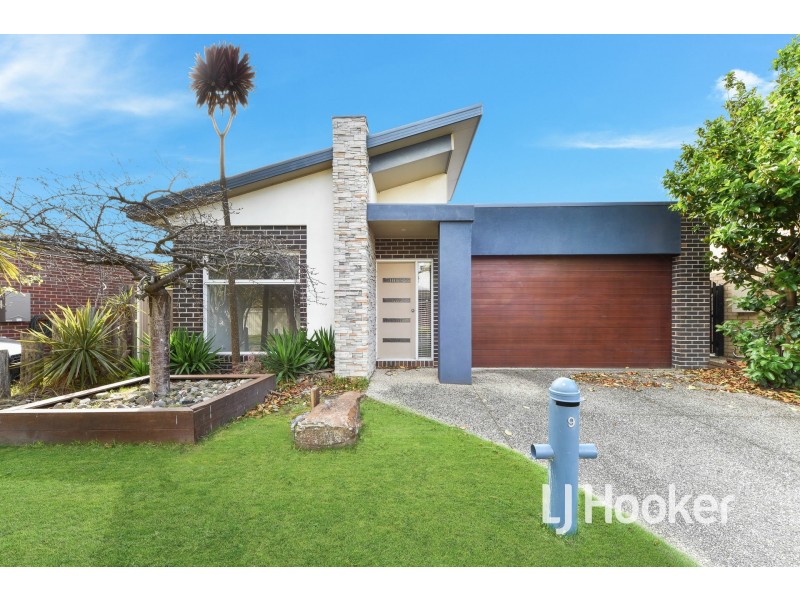 9 Portland Road, Pakenham VIC 3810