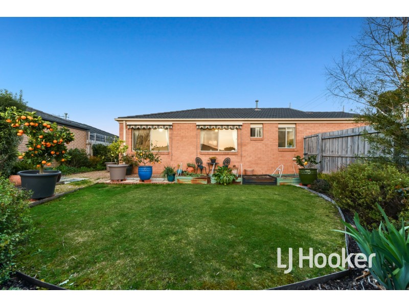 47 Syme Road, Pakenham VIC 3810