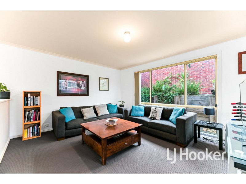 6/5 Glenda Court, Pakenham VIC 3810