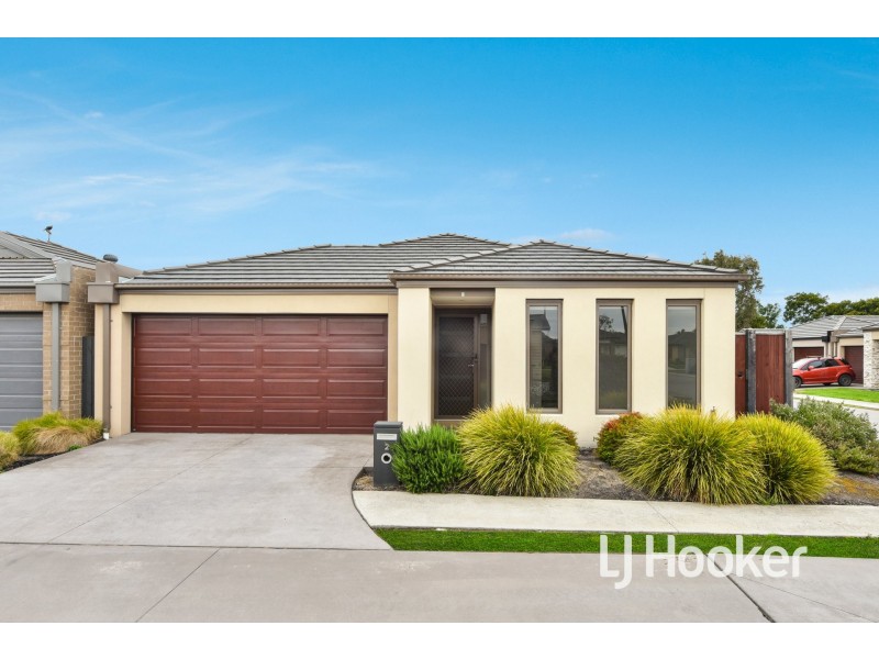 2 Wigan Court, Officer VIC 3809