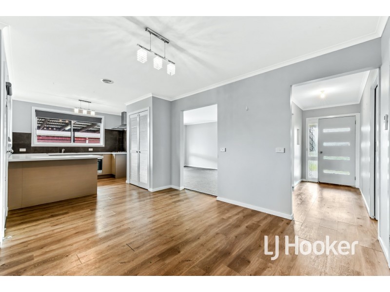 19 Station Street, Lang Lang VIC 3984