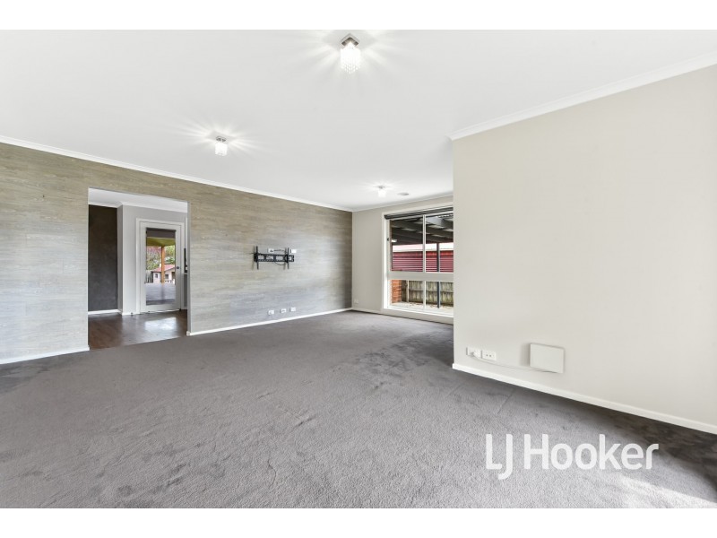19 Station Street, Lang Lang VIC 3984