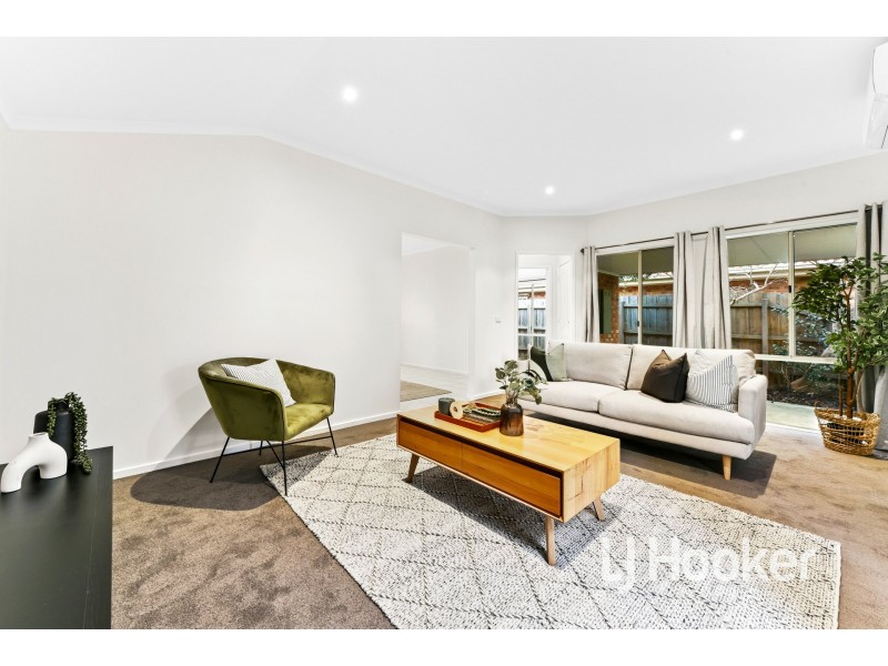 28 Pommel Street, Pakenham VIC 3810