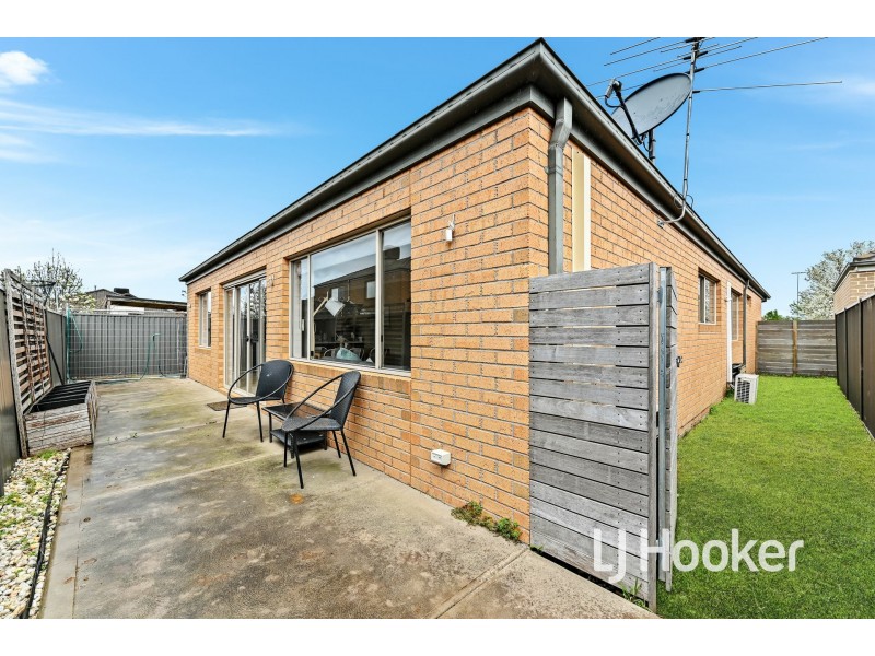 12 Bailey Place, Pakenham VIC 3810