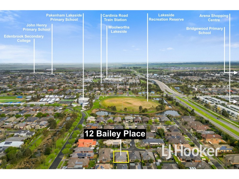 12 Bailey Place, Pakenham VIC 3810