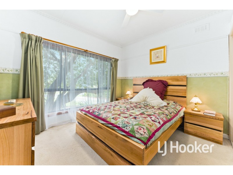 12 Archer Road, Garfield VIC 3814