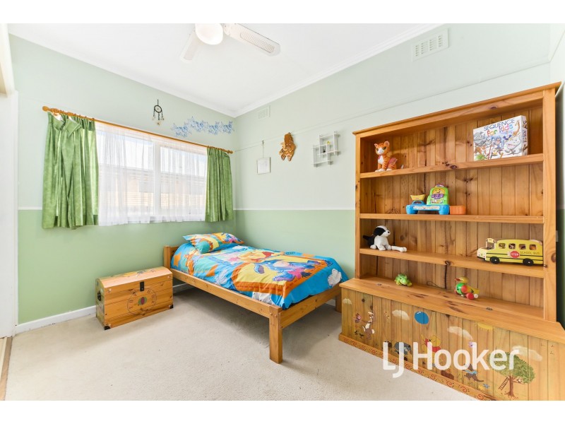 12 Archer Road, Garfield VIC 3814