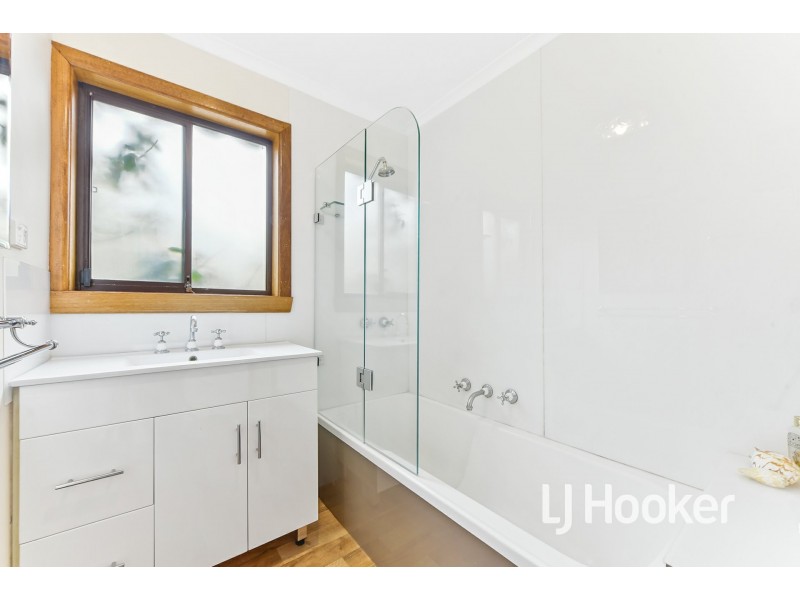 12 Archer Road, Garfield VIC 3814