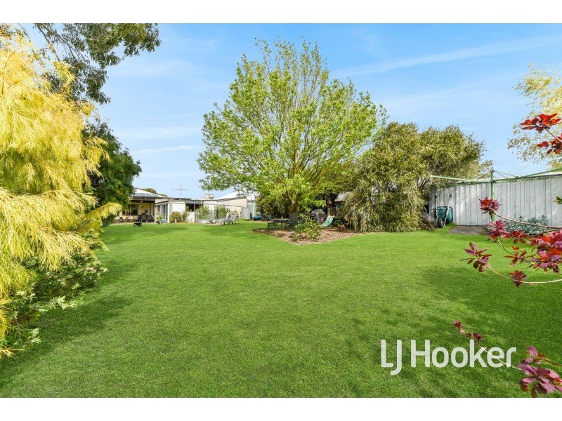 12 Archer Road, Garfield VIC 3814