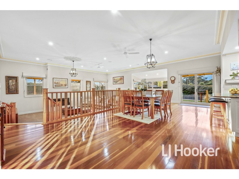 33 Abeckett Road, Bunyip VIC 3815