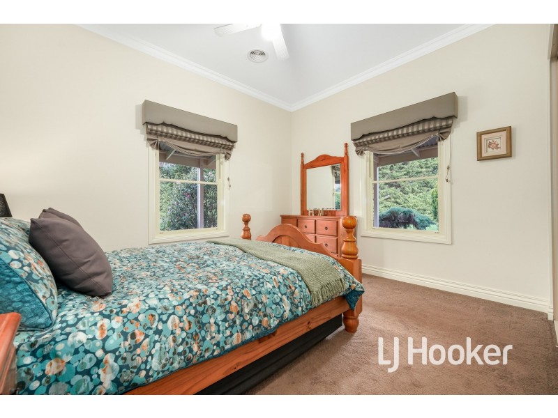 33 Abeckett Road, Bunyip VIC 3815