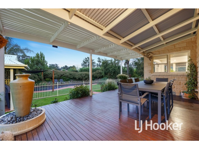 33 Abeckett Road, Bunyip VIC 3815