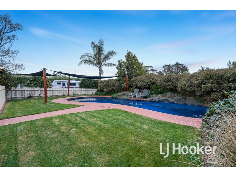 33 Abeckett Road, Bunyip VIC 3815