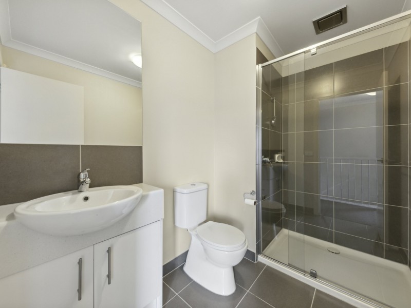 101/141 Windermere Boulevard, Pakenham VIC 3810