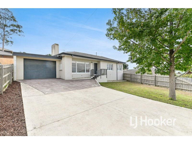 Unit 1/157 Ahern Road, Pakenham VIC 3810