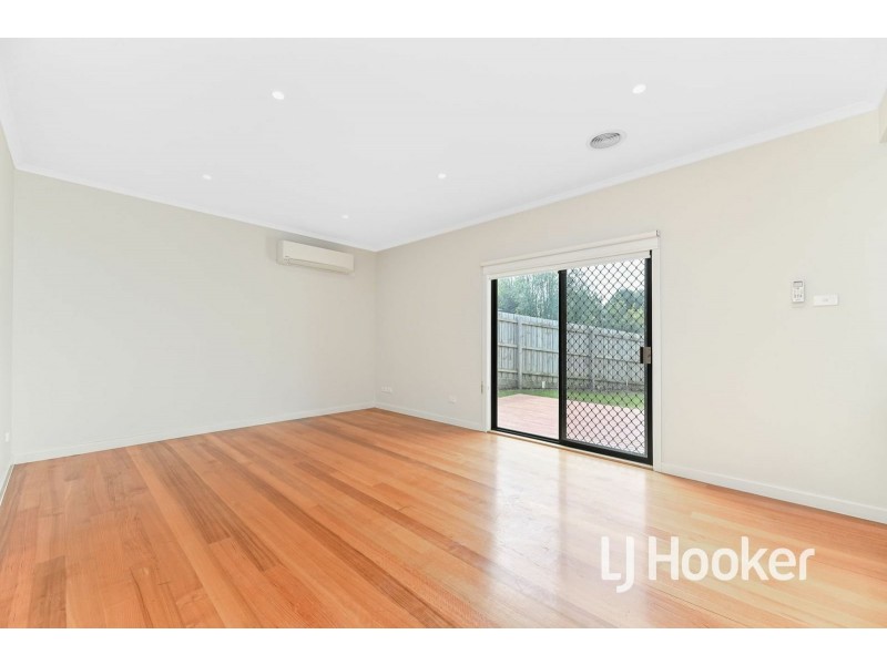 Unit 1/157 Ahern Road, Pakenham VIC 3810