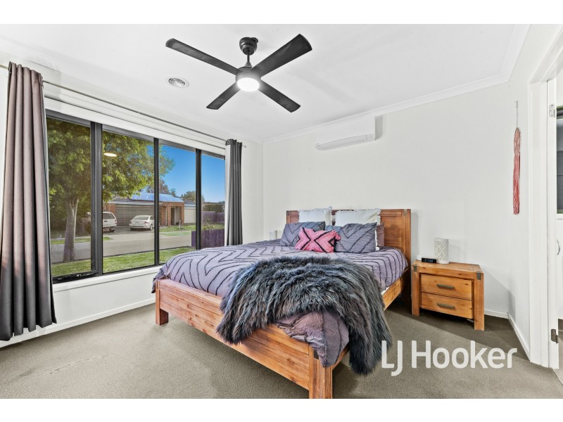 14 Sweet Pea Drive, Pakenham VIC 3810