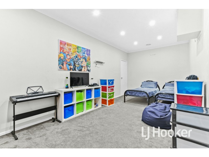 14 Sweet Pea Drive, Pakenham VIC 3810