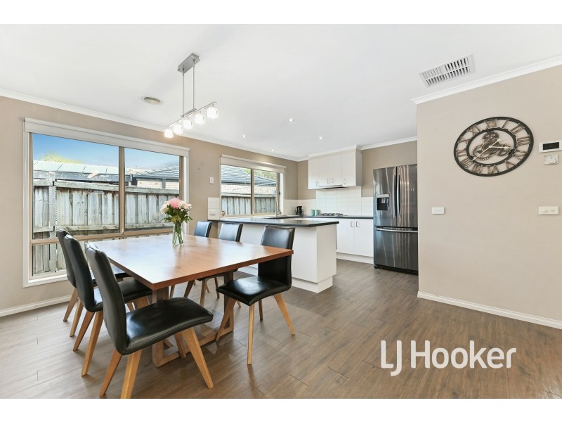 3 Bohemia Crescent, Pakenham VIC 3810