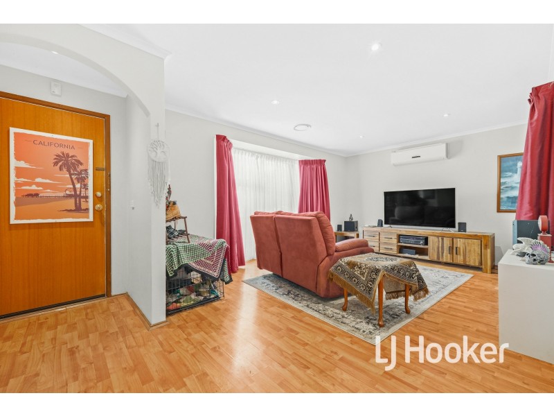 3 Anita Place, Pakenham VIC 3810